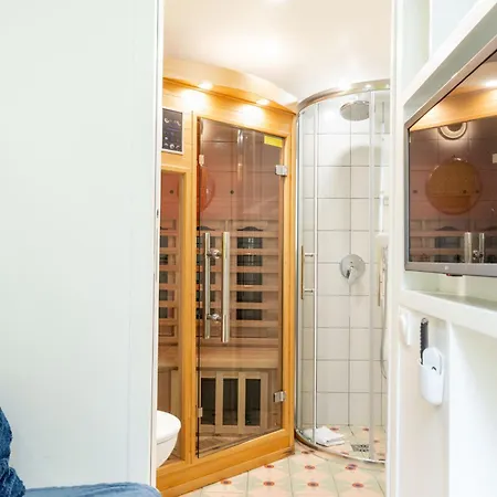 Lavie Maison Twin Sauna * Paris